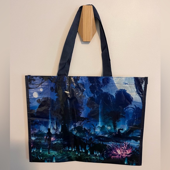 Disney Handbags - Disney World Avatar Pandora Reusable Bag